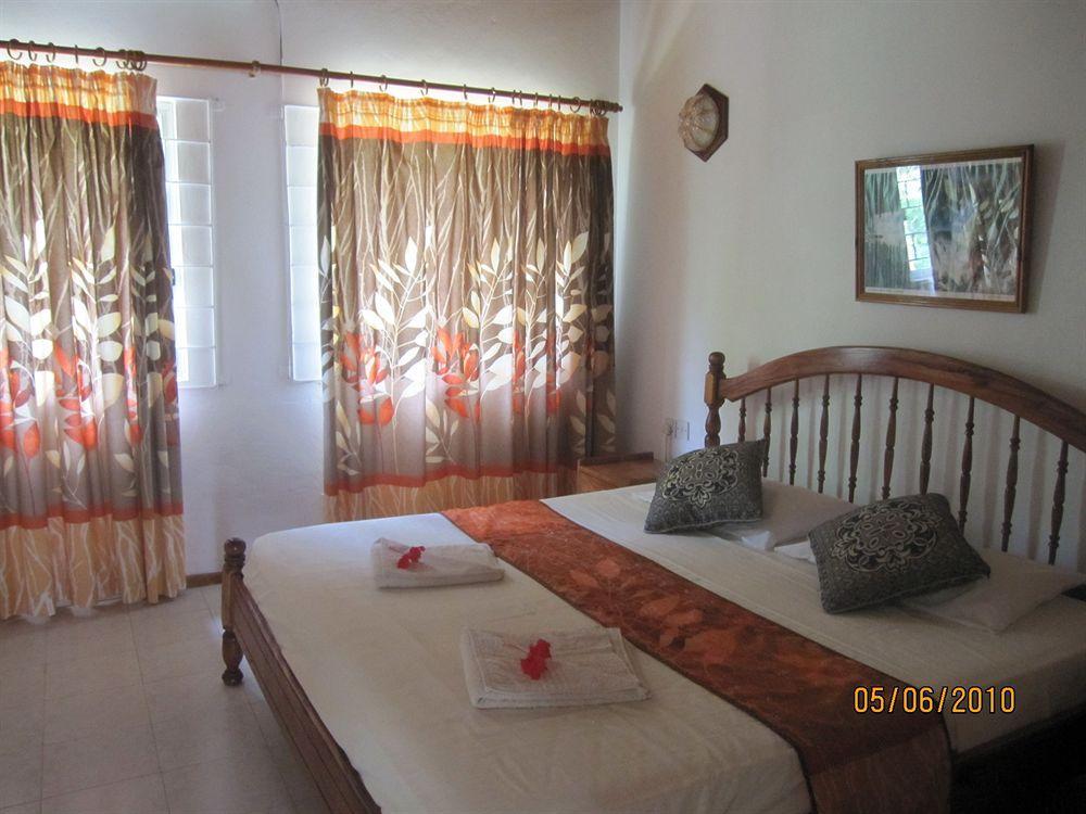 Le Tropique Villa (Adults Only) Grand Anse  Exterior photo