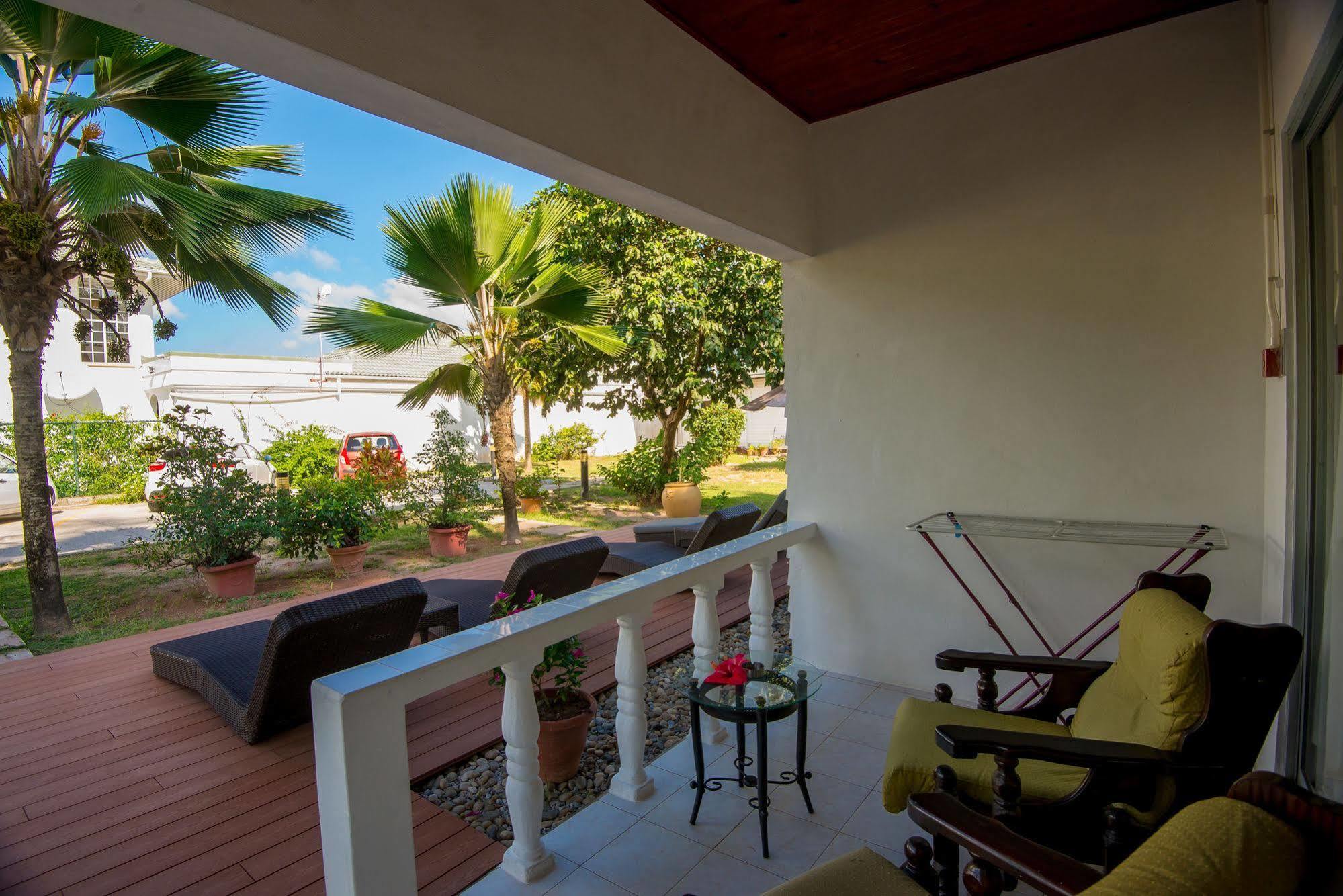 Le Tropique Villa (Adults Only) Grand Anse  Exterior photo